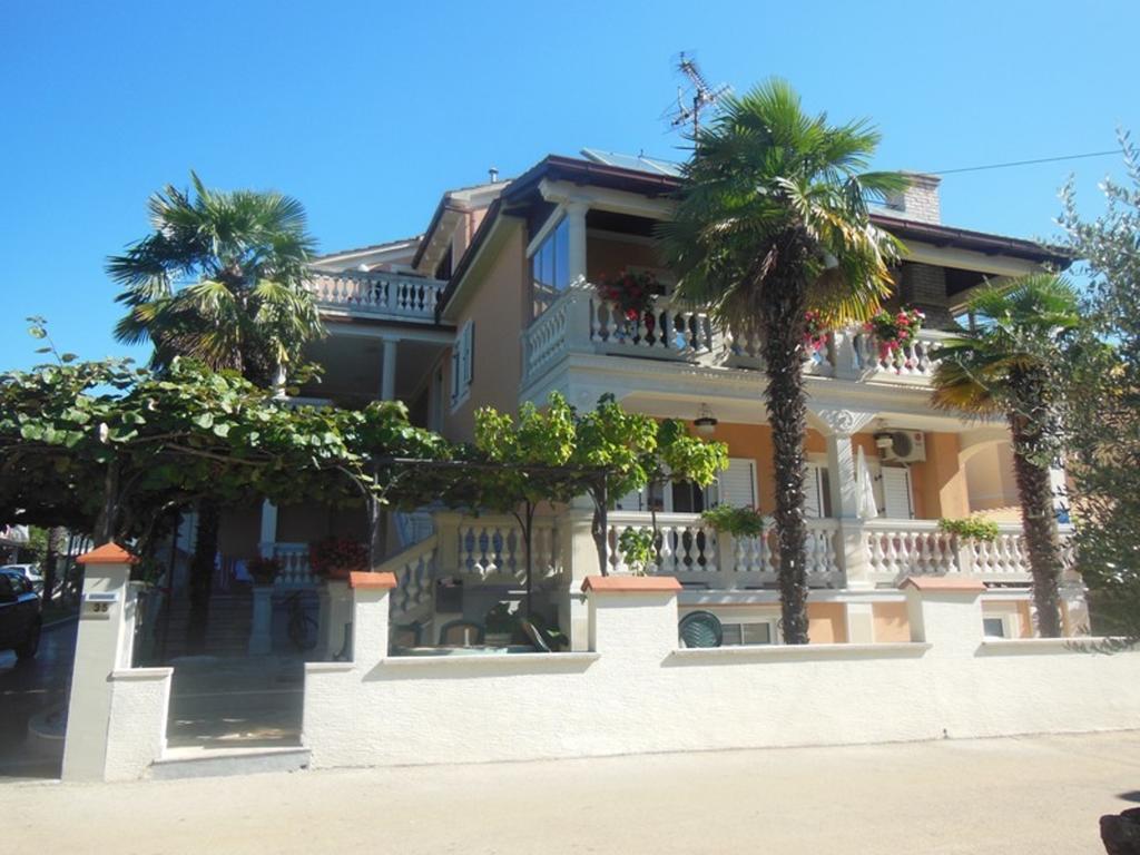 House Alma Apartment Poreč Exterior foto